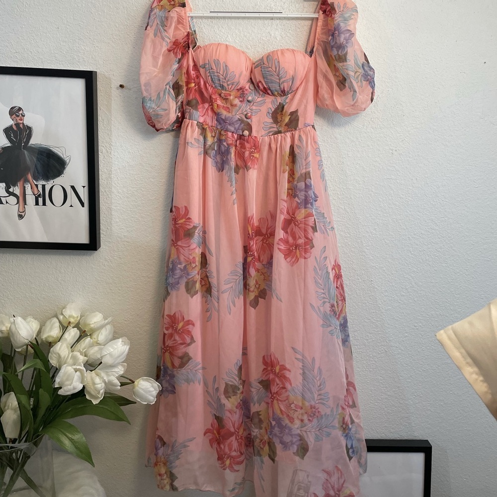 Women dress